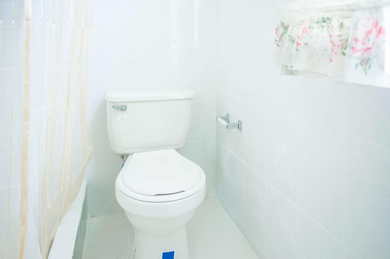 Diamond Villa Guest House Montego Bay Buitenkant foto